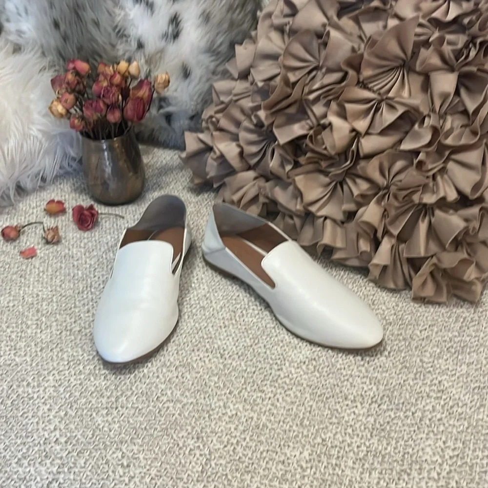 Halogen Women’s White Leather Sylvia Convertible Mule Flat Slip On Loafers 9.5